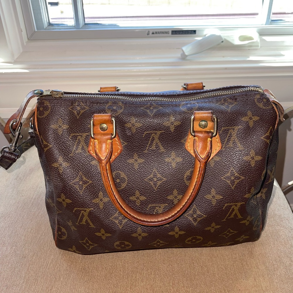 ✨90s Vintage Louis Vuitton✨